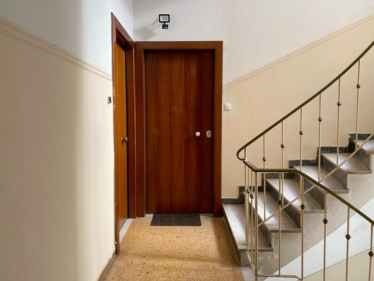 A Modern Flat In The Centre Διαμέρισμα Αθήνα Εξωτερικό φωτογραφία